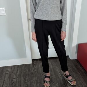 Athleta Black Cropped Pants for Modern Style